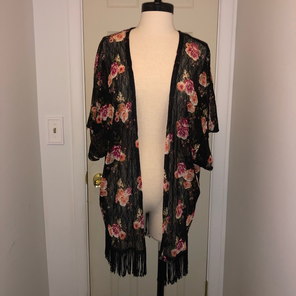 3/$15 - Fringe Kimono